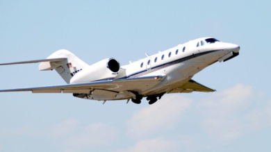 Citation X taking off